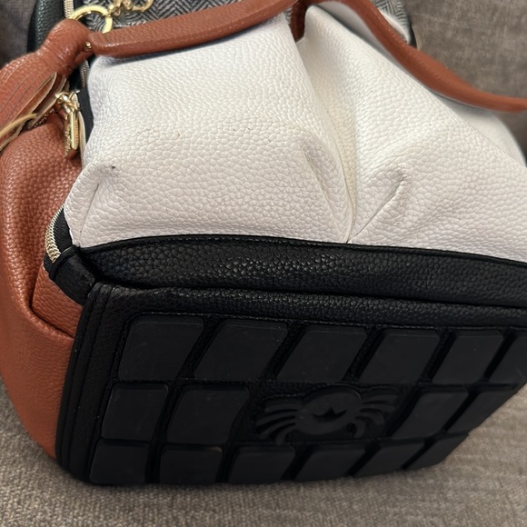 Itzy Ritzy Diaper Backpack - Coffee & Cream - Picture 6 of 14